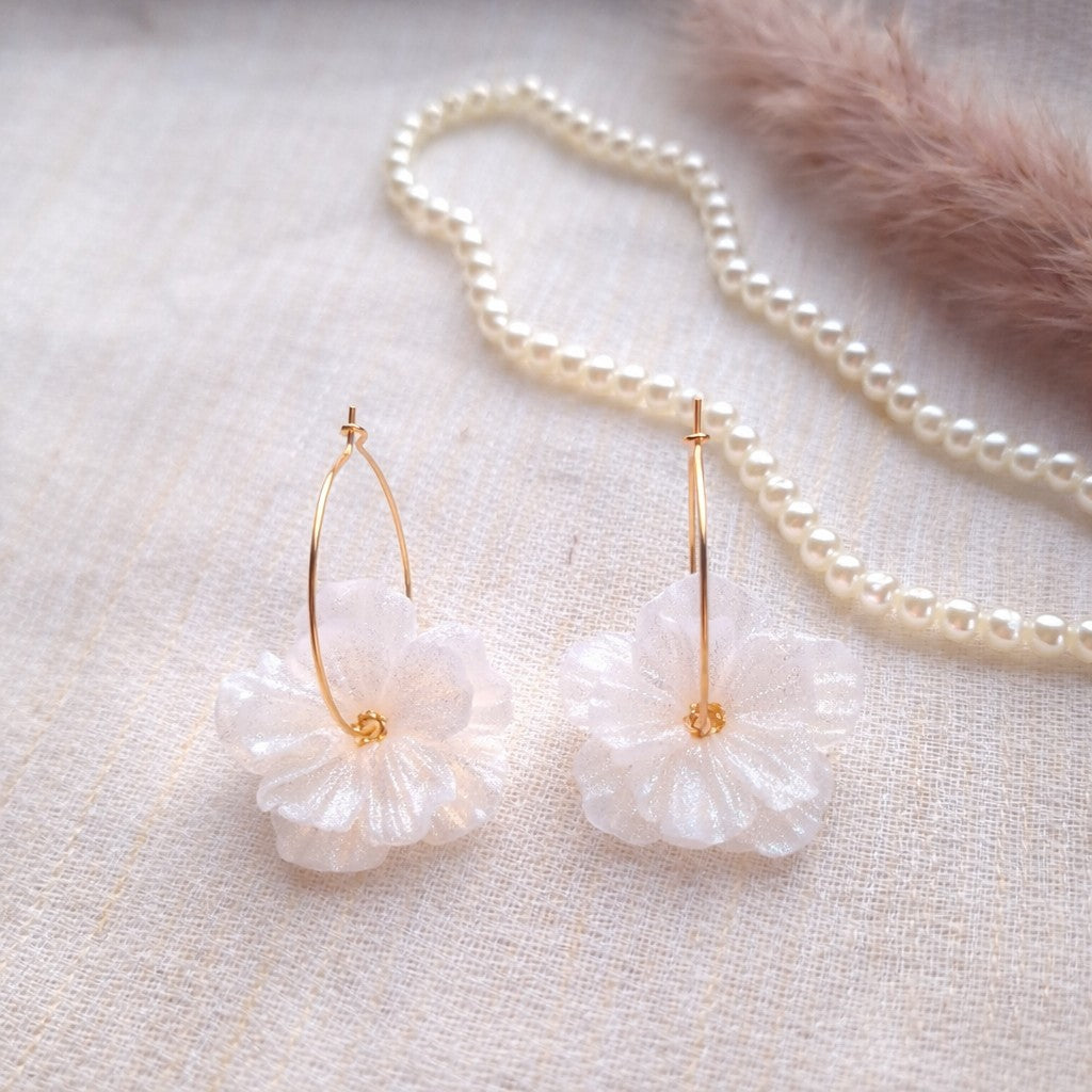 Burgundy Pearl White Flower Hoop Earrings Set