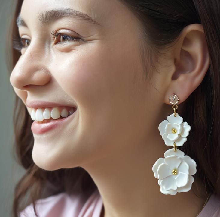 Bridal Flower Earrings – A Unique Piece for Your Unique Day