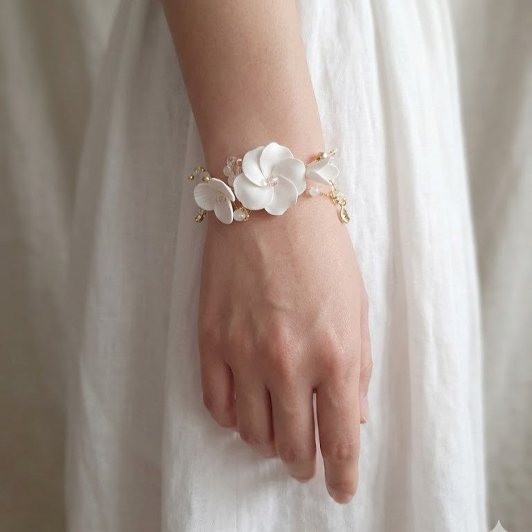 White Flower Bracelet