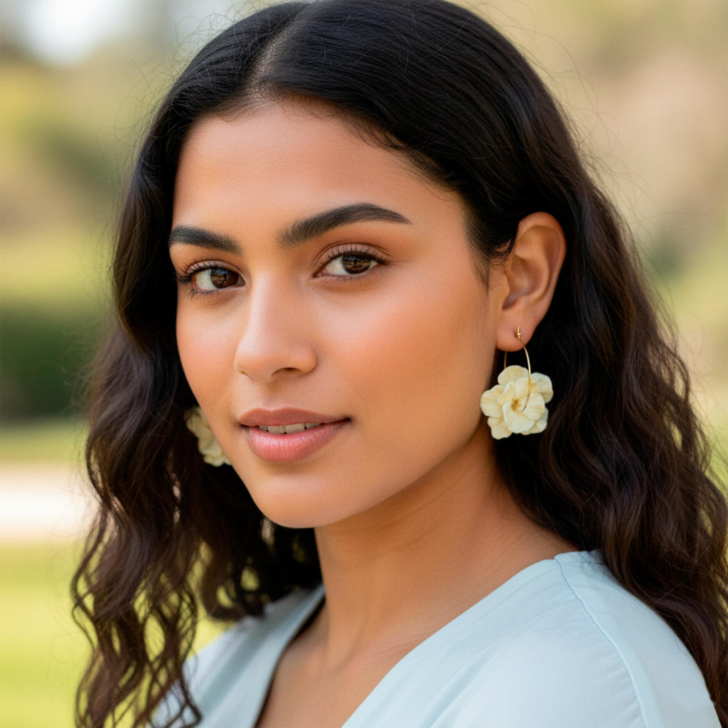 Floral Earrings – A Unique Touch for Your Special Day