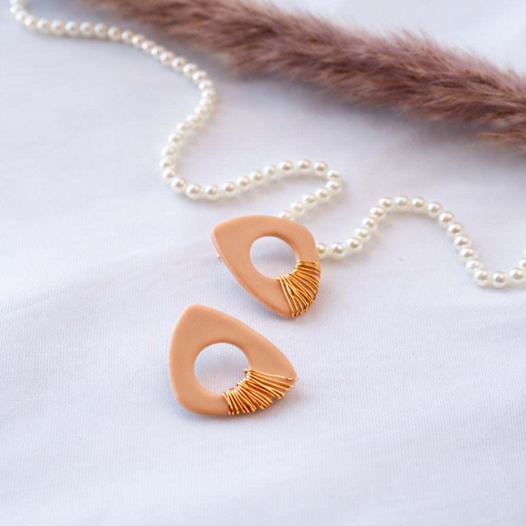 Minimalist Beige Geometric Earrings