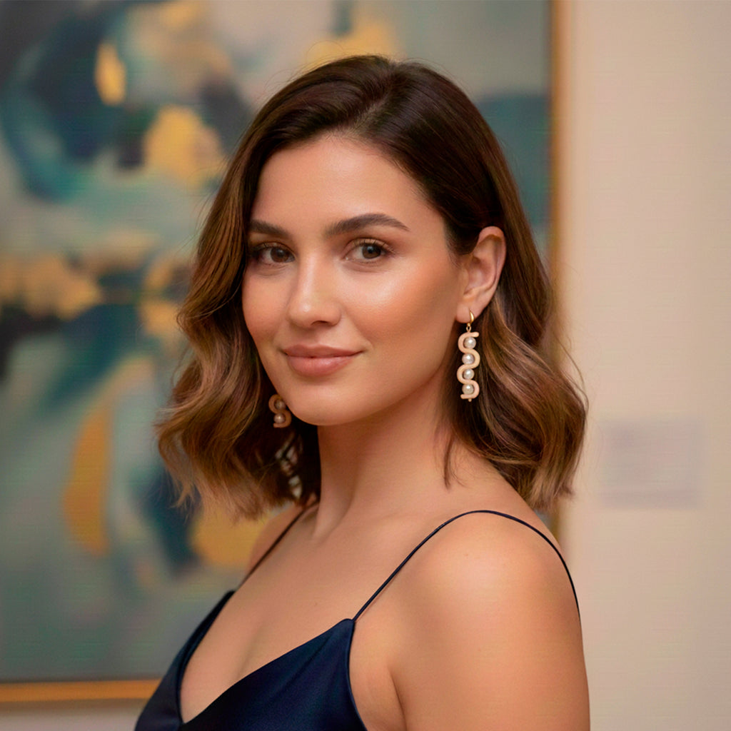 Beige Pearl Earrings