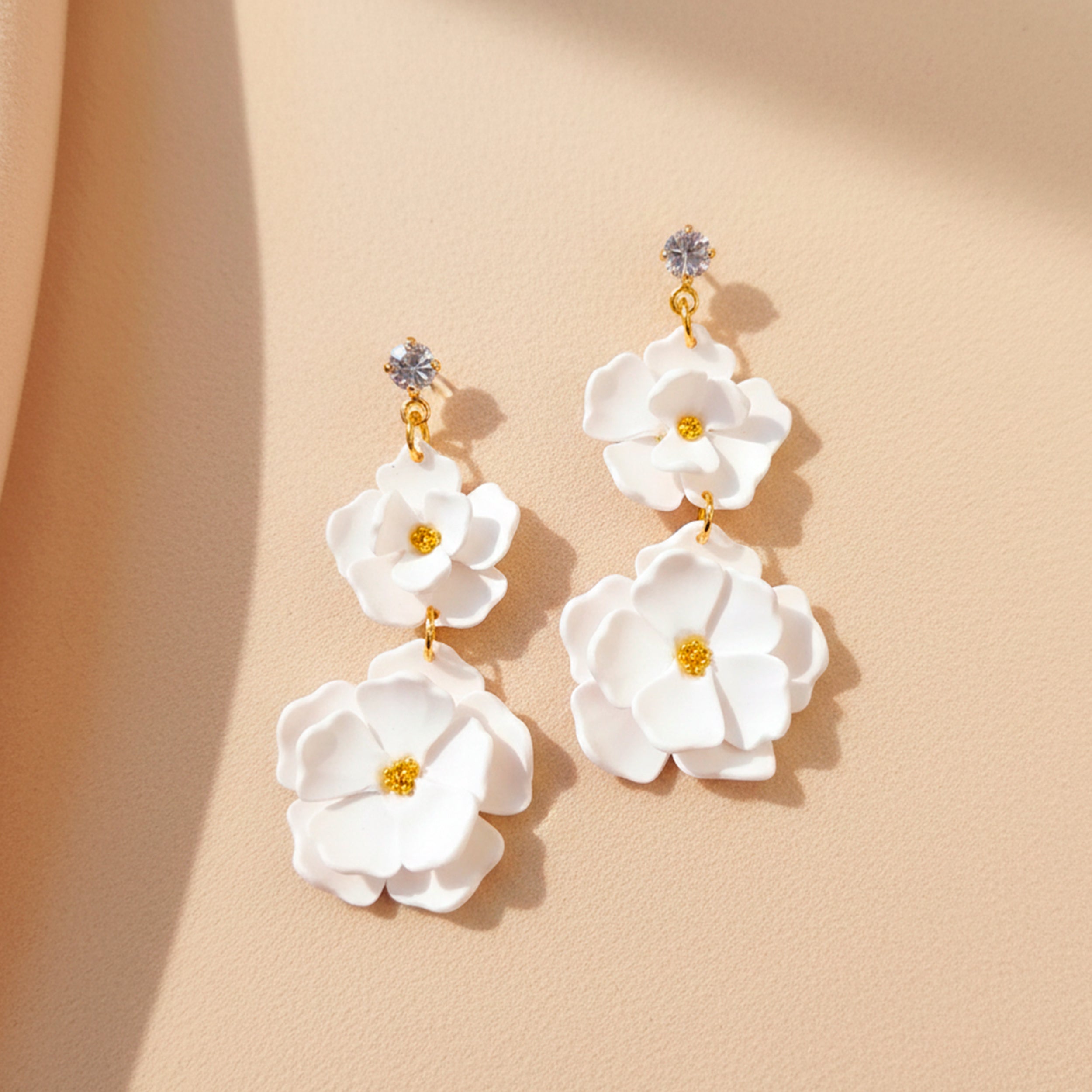 Bridal Flower Earrings – A Unique Piece for Your Unique Day